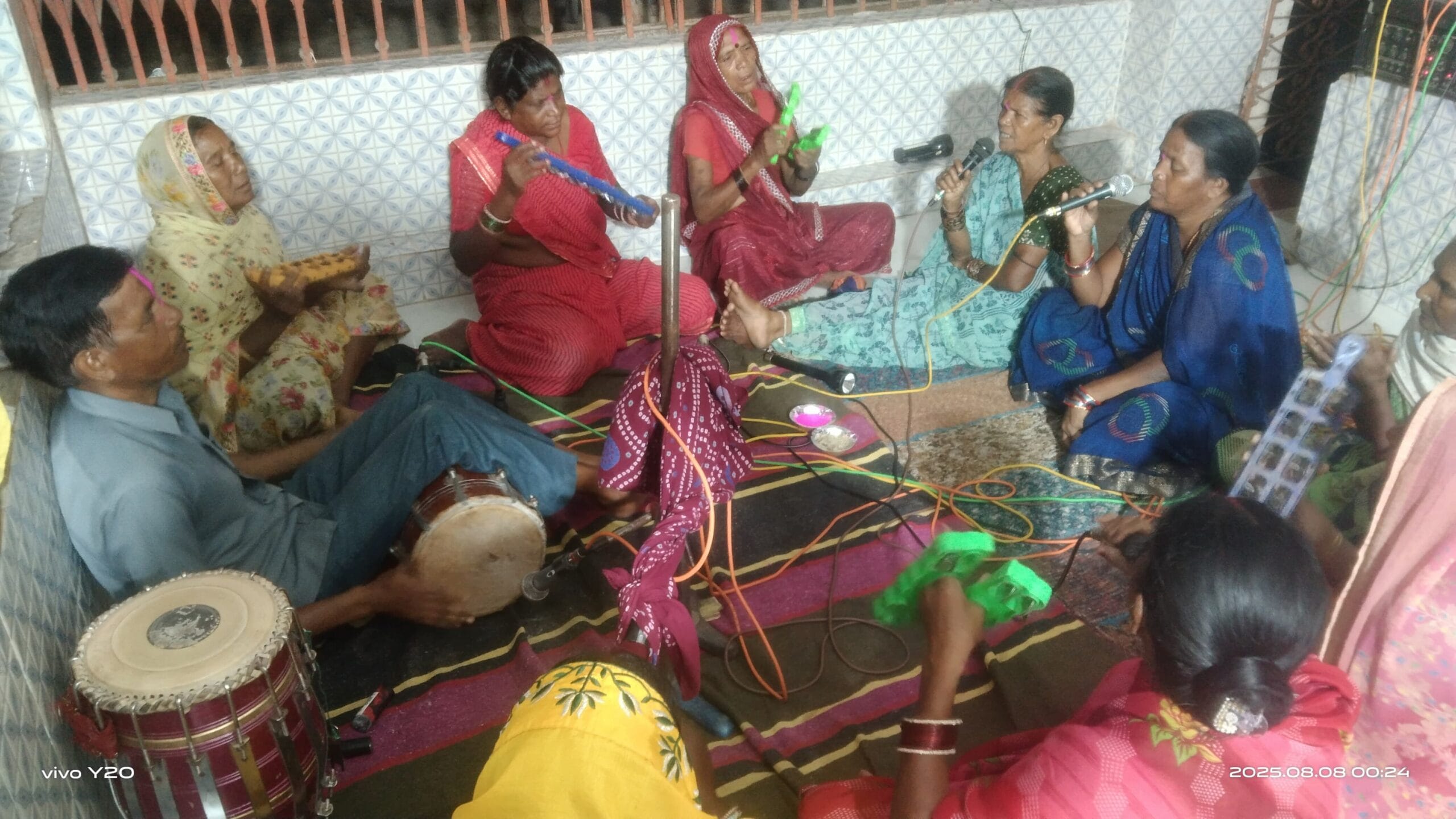 96ca8932-7dcb-4122-84a2-a87c99ec9f31