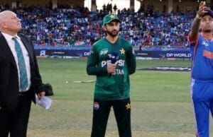 एशिया कप 2025 विवाद: पाक खिलाड़ियों के हाथ न मिलाने पर बढ़ा विवाद, ICC ने मैच रेफरी को हटाने की PCB की मांग की खारिज