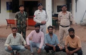 बिना नम्बर की पिकअप में 05 गौवंश की तस्करी में 04 युवक गिरफ्तार