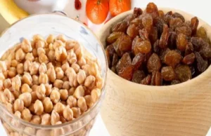 सुबह खाली पेट चना और मुनक्का खाने से मिलते हैं जबरदस्त फायदे, जानिए क्यों है ये हेल्थ के लिए सुपरफूड