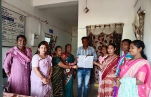 ये आंसू और बुझे चेहरे कहीं सरकार के लिए अभिशाप न बन जाएं?