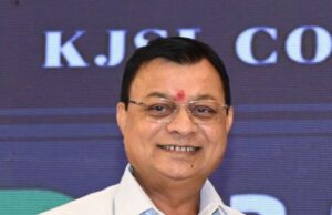 कैबिनेट मंत्री श्री लखन लाल देवांगन के प्रयासों से 7 वार्डों की सड़क डामरीकरण के लिए 3.50 करोड़ की मिली स्वीकृति