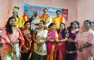 अंबिकापुर: कृष्ण विहार कॉलोनी में गरबा नृत्य व रावण दहन का भव्य आयोजन