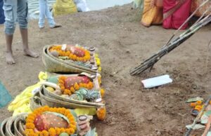 धिंदगांव में धूमधाम से मनाया गया छठ पर्व