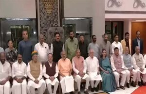 उपराष्ट्रपति सीपी राधाकृष्णन की राजनीतिक दलों से अपील: संसद में संवाद को मिले प्राथमिकता, न हो ‘लक्ष्मण रेखा’ का उल्लंघन