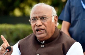 कांग्रेस अध्यक्ष मल्लिकार्जुन खड़गे अस्पताल में भर्ती, डॉक्टरों की निगरानी में इलाज जारी