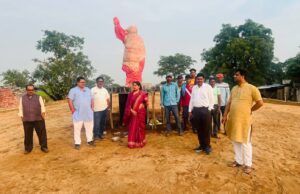 भाजपा प्रदेश उपाध्यक्ष रंजना साहू ने भाजपाइयों के साथ किया निर्माणाधीन अटल चौक का निरीक्षण