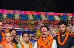 नगरदा दशहरा में शामिल हुए जिला पंचायत अध्यक्ष संजय भूषण पाण्डेय जी।