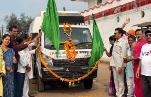 शहर की सफाई में नया आयाम, नई रोड स्वीपिंग मशीन का शुभारंभ, जनप्रतिनिधियों ने की मशीन की पूजा