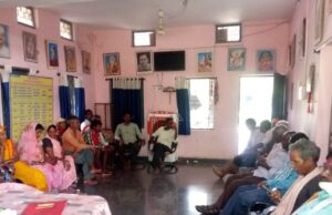 ग्राम विकास समिति में सर्वसम्मति से लिया गया निर्णय रबी की फ़सल में धान की जगह दलहन तिलहन पर दिया गया जोर