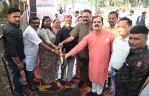 नगर निगम जोन क्रमांक-3 में 3 करोड़ के निर्माण कार्यों का हुआ भूमिपूजन शहर में सड़कों का निर्माण कार्य शुरू, जनता को मिलेगी राहत- मंजूषा भगत।