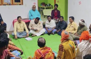 ब्लॉक प्रभारी अनवर खान की अध्यक्षता में दक्षिण ब्लॉक में वोट चोर गद्दी छोड़ अभियान