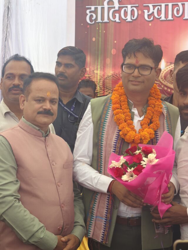 WhatsApp Image 2025-10-21 at 10.03.53 PM