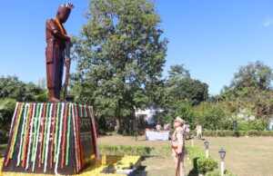 पुलिस के शहीद जवानों को पुलिस स्मृति दिवस पर दी गई श्रद्धांजलि