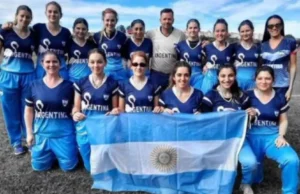 T20 क्रिकेट में नया इतिहास: महिला खिलाड़ियों ने बनाए 427 रन, एक ओवर में ठोके 52 रन!