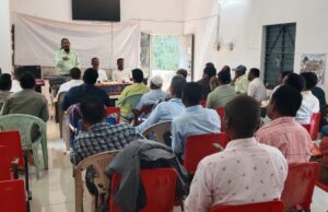 बीईओ यादव ने ली विभागीय बैठक