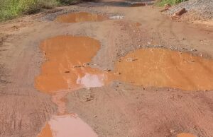 रेत माफिया की करतूत; नदियों का सीना छलनी, सड़कों की दुर्गति और शासन को चूना