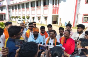 बस्तर में भी हैं चारा चोर! हड़प ली चारागाह की जमीन