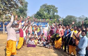 जनजातीय गौरव दिवस पर सागुनढाप में उमड़ा उत्साह, मुंडा समाज ने धूमधाम से मनाई भगवान बिरसा मुंडा जयंती