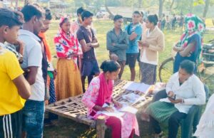 एलमागूंडा में स्वास्थ्य सेवाओं को मिली गति, हाट-बाज़ार क्लिनिक में बने 84 आयुष्मान कार्ड