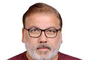 शिक्षकों को ‘आवारा कुत्तों’ की गिनती का जिम्मा! क्या सरकार इसी तरह शिक्षा और सम्मान की रक्षा करेगी?