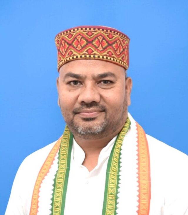 WhatsApp Image 2025-11-23 at 7.48.28 PM