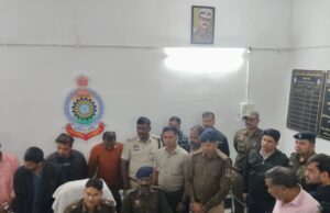 अकलतरा पुलिस ने सिलसिलेवार चोरी का किया खुलासा, चार आरोपी गिरफ्तार
