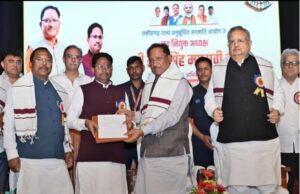 छत्तीसगढ़ राज्य अनुसूचित जनजाति आयोग के नवनियुक्त अध्यक्ष रूप सिंह मंडावी ने ग्रहण किया पदभार