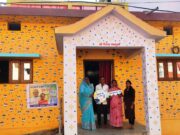 कच्चे छप्पर से पक्के आशियाने तक: प्रधानमंत्री आवास योजना-ग्रामीण ने बदली हरप्रसाद की ज़िंदगी