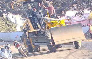 जनकपुर में सड़क और नाली निर्माण कार्य में गड़बड़झाला! ठेकेदार की मनमानी और अधिकारियों की चुप्पी से जनता परेशान