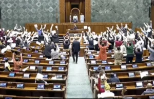 VB-G RAM-G बिल संसद से पास: रोजगार और आजीविका की गारंटी वाला ऐतिहासिक कानून अब राष्ट्रपति की मंजूरी के इंतजार में