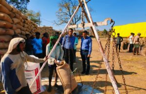 21 नहीं, प्रति एकड़ खरीदा जा रहा महज 13 क्विंटल धान!