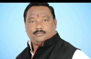 विभूतियों के सम्मान का ध्यान रखें महापौर: राजेश चौधरी