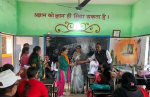 संकुल केंद्र खमतराई में शिक्षकों की कार्यशाला आयोजित नवागंतुक प्राचार्य टिकेश्वरी चंद्राकर का स्वागत