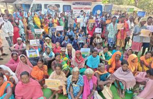 स्वच्छ भारत अभियान एस.बी.आई. संजीवनी की टीम ने बड़े बोदल में स्वच्छता जागरूकता कार्यक्रम आयोजित किया