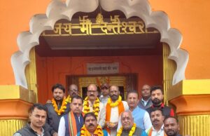 जिला सहकारी केंद्रीय बैंक के नवनियुक्त अध्यक्ष-उपाध्यक्ष का आत्मीय स्वागत, माई दंतेश्वरी के दर्शन कर लिया आशीर्वाद