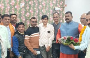 साहू समाज के जिलाध्यक्ष ने विधायक नीलकंठ टेकाम से की सौजन्य मुलाकात