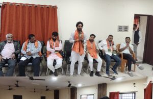 आरंग नगर में भाजयुमो के नवनियुक्त जिलाध्यक्ष पिंटू साहू का भव्य स्वागत