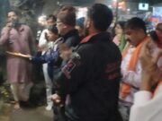 अटल जी के जन्मदिन पर खमतराई में आरएसएस द्वारा भारत माता की भव्य आरती, देशभक्ति के नारों से गूंजा मंदिर परिसर