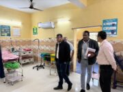 विकास व स्वास्थ्य व्यवस्थाओं का कलेक्टर श्री अमित कुमार ने लिया जायजा