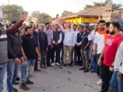 सनातन सम्मान की रक्षा में सड़क पर उतरा भाजयुमो सिरहासार चौक में कांग्रेस नेताओं के खिलाफ उग्र विरोध प्रदर्शन, भूपेश बघेल व टीएस सिंहदेव फूंका पुतला