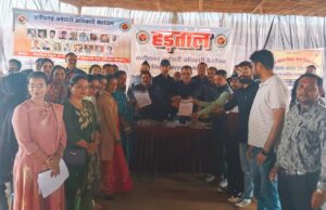 कर्मचारी हड़ताल को आत्मानंद संविदा शिक्षकों का समर्थन