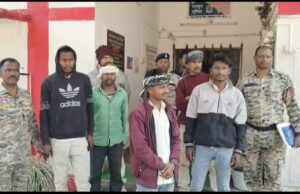 शंकरगढ़ पुलिस की बड़ी कार्रवाई: मवेशियों को क्रूरता पूर्वक वध हेतु ले जाते 6 आरोपी गिरफ्तार, वाहन व 4 भैंसे जब्त