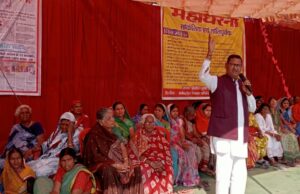 भाजपा के इशारे पर नगर निगम गरीबों का आशियाना उजाड़ने में आमादा –रविंद्र सिंह