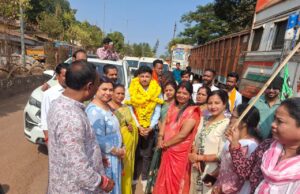 युवा संवाद कार्यक्रम के तहत नवनियुक्त युवा मोर्चा जिलाध्यक्ष राहुल असरानी का बचेली–किरंदुल में भव्य स्वागत