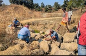 ग्राम पंचायत तिलाईडांड के आश्रित ग्राम कोड़ियाघाट में समग्र ग्रामीण विकास योजना से 8.00 लाख की लागत से पुलिया निर्माण कार्य का भूमिपूजन किया गया पढ़े पूरी खबर..