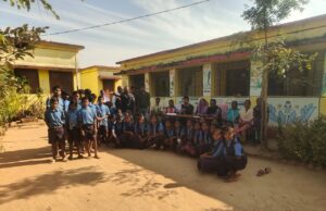 शिक्षा की अलख जगाने जुटे डीईओ बीआर बघेल