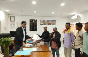 जेल से लौटे आदिवासी ग्रामीणों को परेशान करना बंद करे सरकार – आप जिला अध्यक्ष सतीश मंडावी