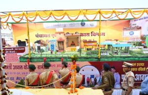 पंचायत एवं ग्रामीण विकास विभाग के माध्यम से वीबी जी राम जी योजना की झांकी का भव्य प्रदर्शन, लोगों ने की सराहना