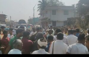 केशकाल में जाम के दौरान किसानों और बैंक कर्मियों के बीच हुआ विवाद, प्रशासन ने कराया समाधान